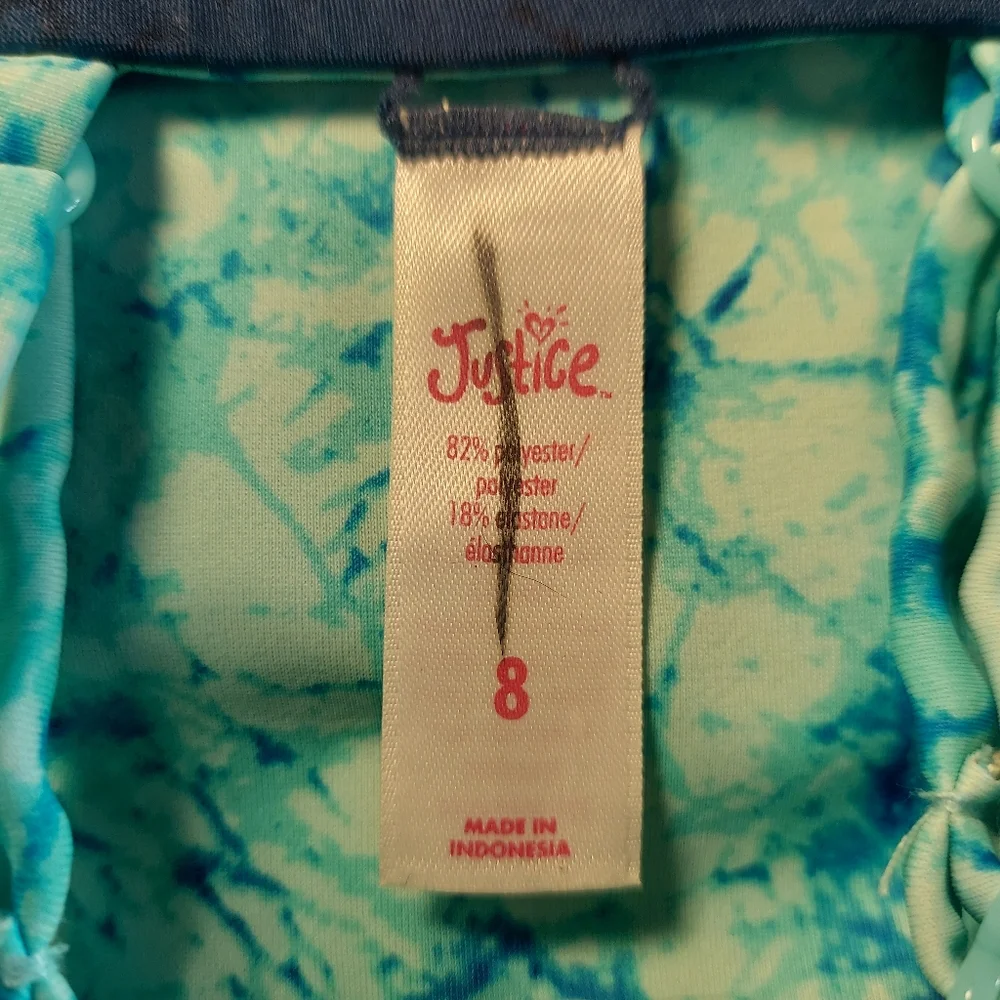 🎁 10/$25 Justice reversible swimsuit, size 8 blue bikini, tye dye batik